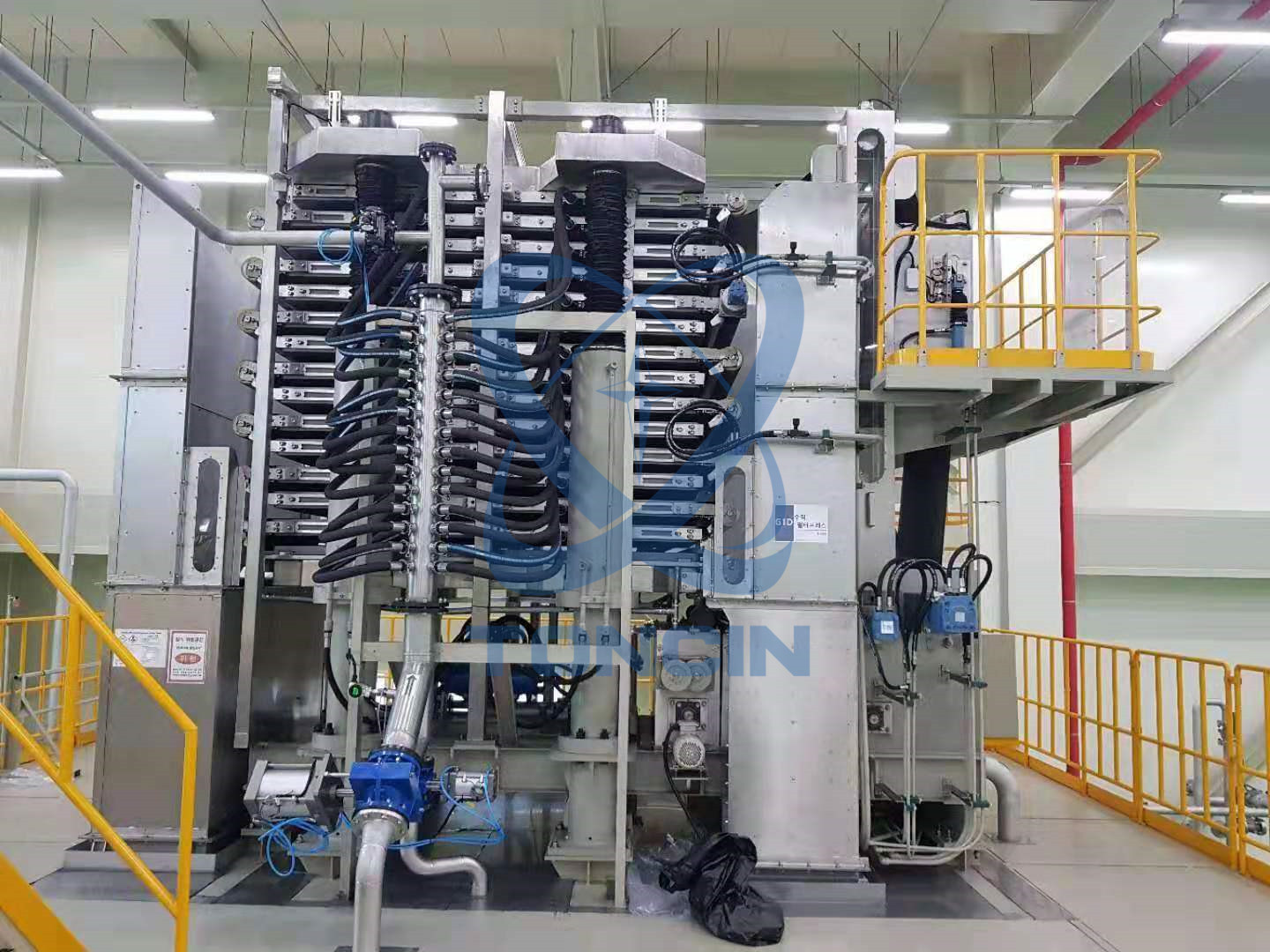 Toncin Hvpf Torre de membrana hidráulica automática Equipamento de prensa de filtro de vinho, filtro de pressão para desidratação de pasta de mineração 