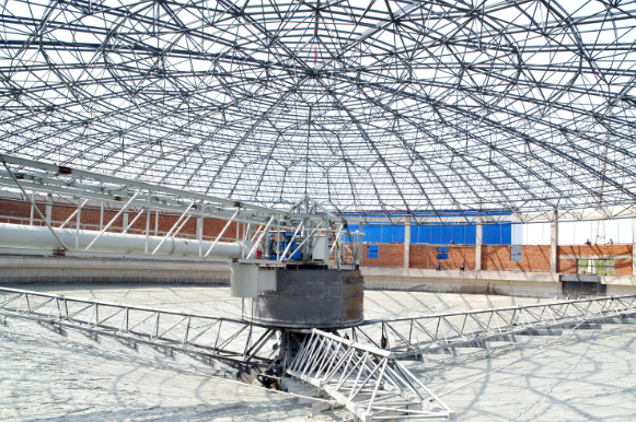 Uso de energia espessante, despesas operacionais e custos de manutenção