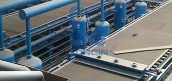 O equipamento pode se adaptar a diferentes tipos de materiais e requisitos de processo?