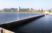 Barragem de borracha inflável de água/represa de borracha no rio