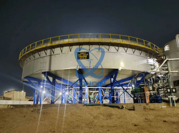 Esfoqueiro de fluxo e taxa de transferência para as necessidades de produção