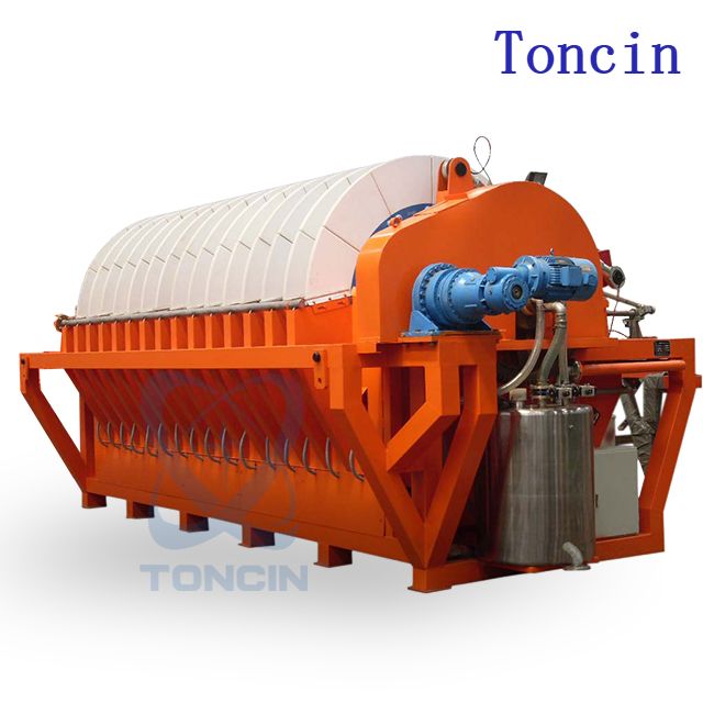 Qual equipamento é usado para separar sólidos dos líquidos?